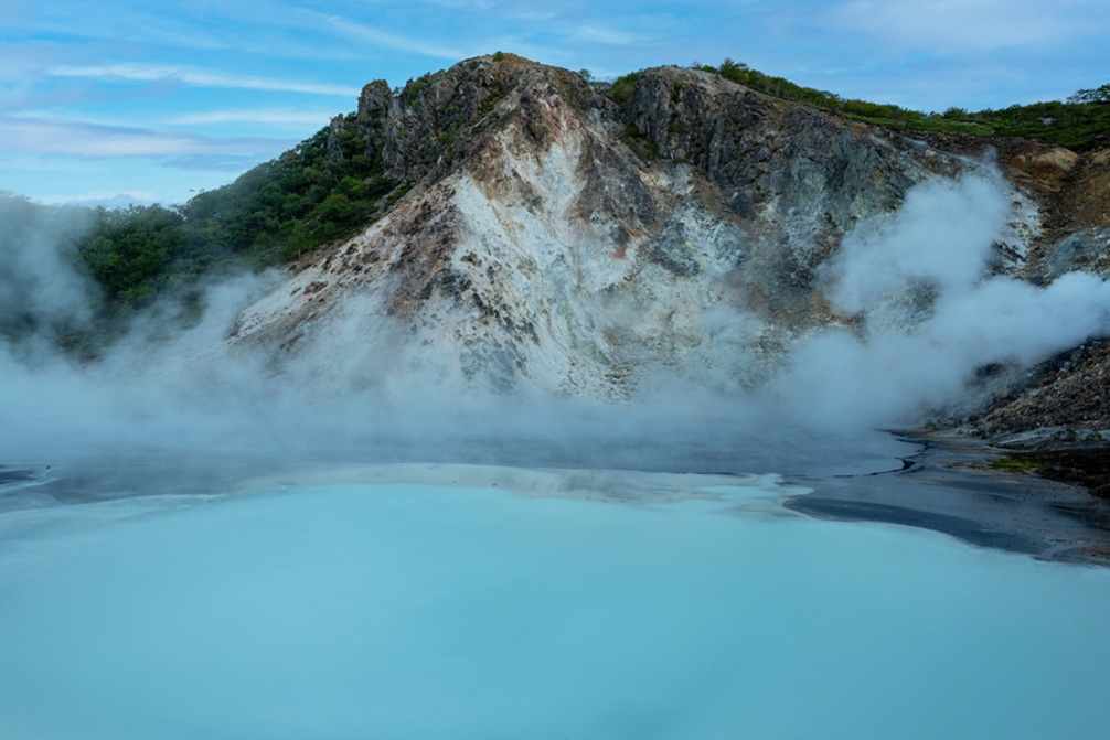 일본 북해도 삿포로 출발 노보리베츠 쇼와 신산, 도야, 니세코 버스 투어 여행